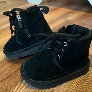 Toddler size 6 Ugg Neumel ll Boot in Black, used one winter